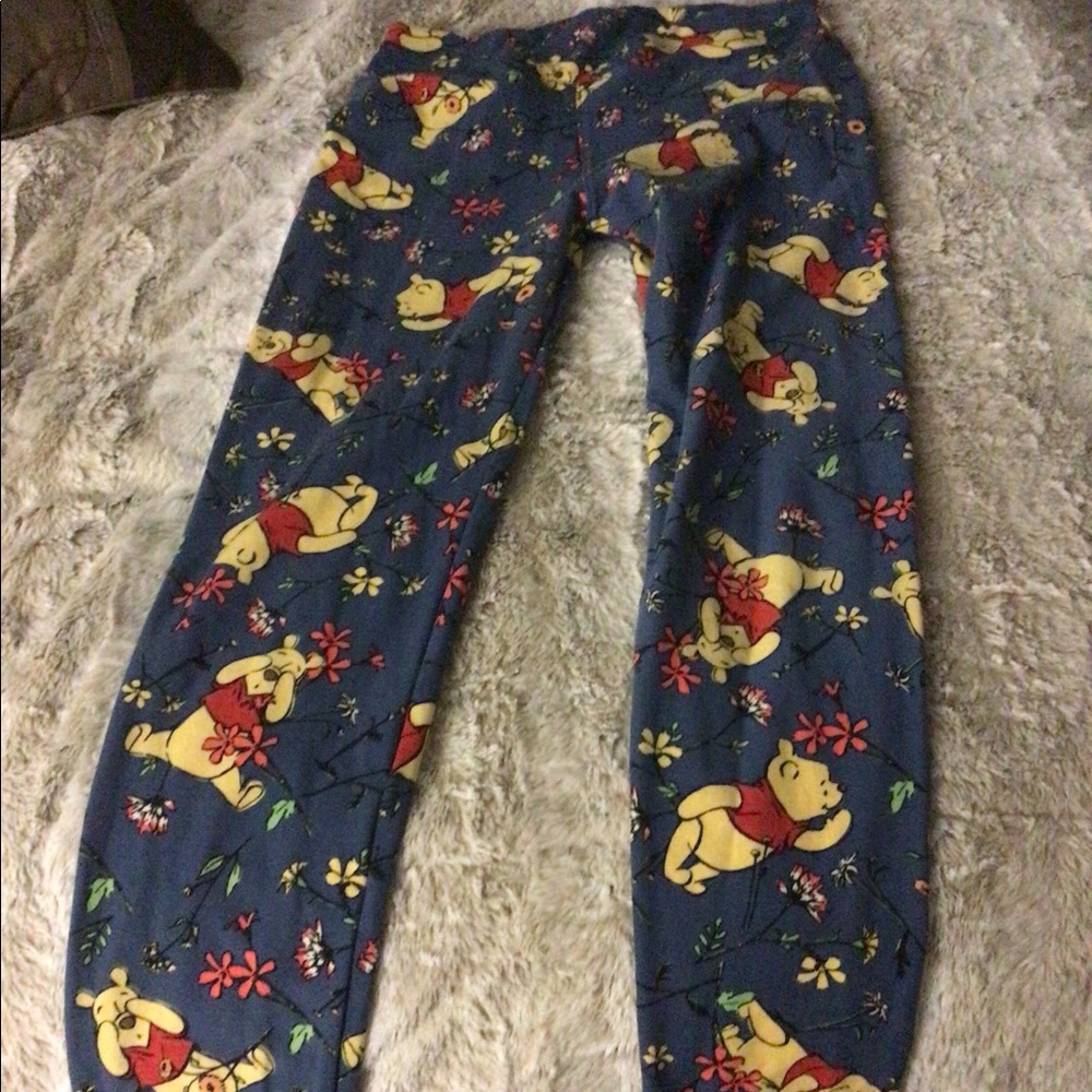 Lularoe Disney Winnie the Pooh Leggings OS